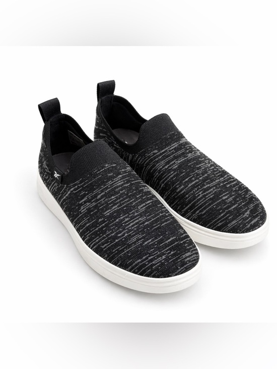 Reebok Shoes - REEBOK MemoryTech Slip On Sneakers Black Knit Comfort Walking Shoes
